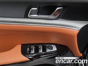 Kia K5 1.6 Turbo 2024 года из Южной Кореи