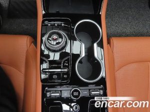 Kia K5 1.6 Turbo 2024 года из Южной Кореи