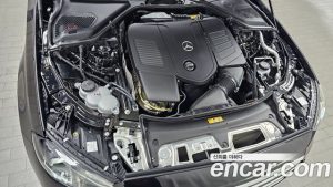 Mercedes-Benz E-Class E300 4MATIC Exclusive 2024 года из Южной Кореи
