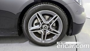 Mercedes-Benz E-Class E250 AMG Line 2023 года из Южной Кореи