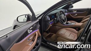 Mercedes-Benz E-Class E250 AMG Line 2023 года из Южной Кореи