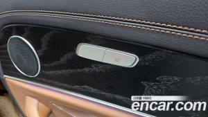 Mercedes-Benz E-Class E250 AMG Line 2023 года из Южной Кореи