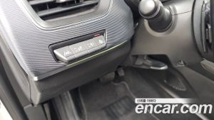 Renault-KoreaSamsung XM3 1.6 GTe RE 2023 года из Южной Кореи