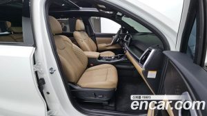 Kia Sorento HEV 1.6 2WD 2024 года из Южной Кореи