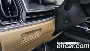 Kia Sorento HEV 1.6 2WD 2024 года из Южной Кореи