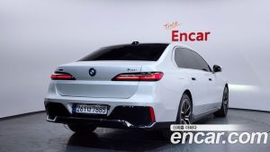 BMW 7-Series 740i xDrive M Sport 2025 года из Южной Кореи