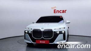 BMW 7-Series 740i xDrive M Sport 2025 года из Южной Кореи