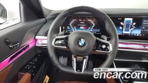 BMW 7-Series 740i xDrive M Sport 2025 года из Южной Кореи