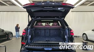 BMW X5 xDrive 50e M Sport 2025 года из Южной Кореи