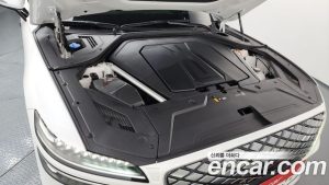 Genesis GV70 e-AWD 2025 года из Южной Кореи