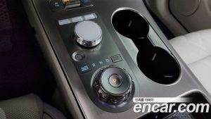 Genesis GV70 e-AWD 2025 года из Южной Кореи