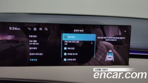 Genesis GV70 e-AWD 2025 года из Южной Кореи