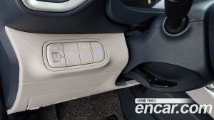 Hyundai Venue 1.6 Premium 2024 года из Южной Кореи