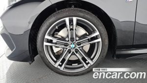 BMW 2-Series 220i M Sport 2024 года из Южной Кореи