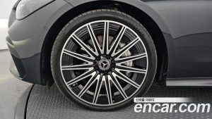 Mercedes-Benz CLE-Class CLE450 4MATIC Coupe 2025 года из Южной Кореи