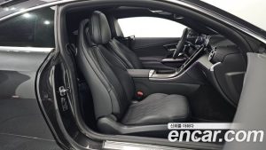 Mercedes-Benz CLE-Class CLE450 4MATIC Coupe 2025 года из Южной Кореи