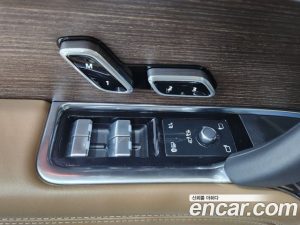 Land Rover Range Rover P530 AB LWB 2023 года из Южной Кореи