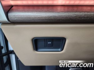 Land Rover Range Rover P530 AB LWB 2023 года из Южной Кореи