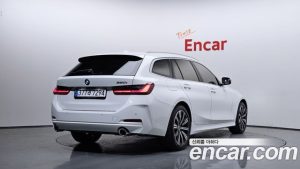 BMW 3-Series 320i Touring 2025 года из Южной Кореи