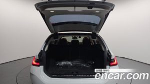 BMW 3-Series 320i Touring 2025 года из Южной Кореи