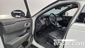 Land Rover Range Rover Velar 2.0 P250 R-Dynamic SE 2023 года из Южной Кореи