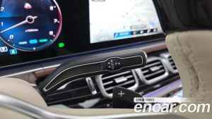Mercedes-Benz GLS-Class Maybach GLS600 4MATIC 2023 года из Южной Кореи