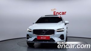 Volvo XC60 B5 Ultra Bright 2025 года из Южной Кореи