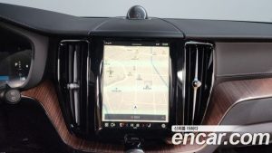 Volvo XC60 B5 Ultra Bright 2025 года из Южной Кореи