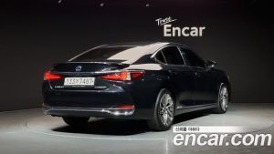 Lexus ES Luxury Plus 2022 года из Южной Кореи