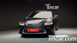 Lexus ES Luxury Plus 2022 года из Южной Кореи