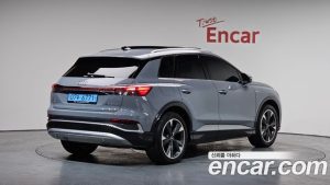 Audi Q4 e-tron 40 Premium 2023 года из Южной Кореи