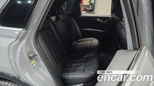 Audi Q4 e-tron 40 Premium 2023 года из Южной Кореи