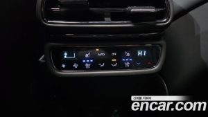 Genesis GV80 2.5T Бензин AWD 2025 года из Южной Кореи