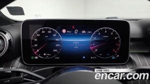 Mercedes-Benz C-Class C200 Avantgarde 2025 года из Южной Кореи