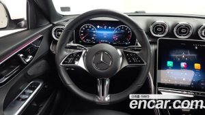 Mercedes-Benz C-Class C200 Avantgarde 2025 года из Южной Кореи