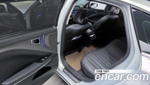 Kia K8 Signature 2025 года из Южной Кореи