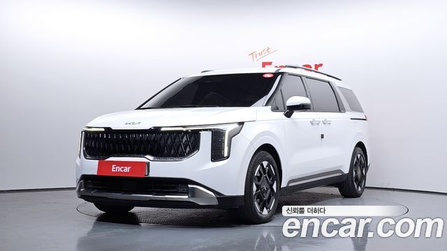 Kia Canival 9-Seater Noblesse 2024 года из Кореи