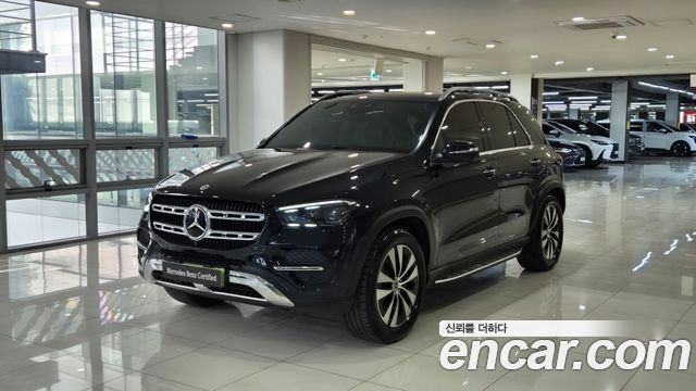 Mercedes-Benz GLE-Class GLE300d 4MATIC 2025 года из Кореи