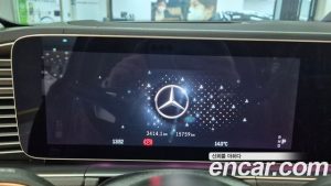 Mercedes-Benz GLE-Class GLE300d 4MATIC 2025 года из Южной Кореи