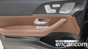 Mercedes-Benz GLE-Class GLE300d 4MATIC 2025 года из Южной Кореи