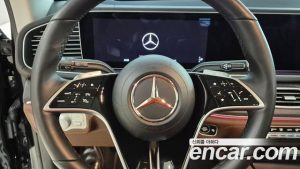 Mercedes-Benz GLE-Class GLE300d 4MATIC 2025 года из Южной Кореи