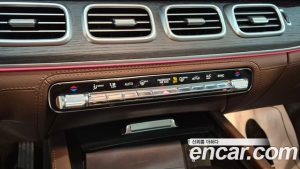 Mercedes-Benz GLE-Class GLE300d 4MATIC 2025 года из Южной Кореи