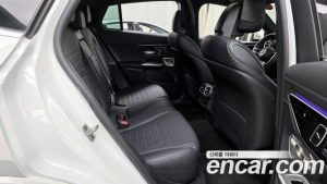 Mercedes-Benz GLC-Class GLC300 4MATIC Coupe 2024 года из Южной Кореи