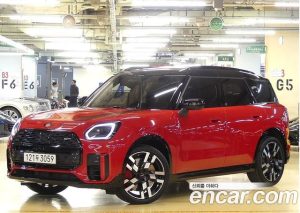 Mini Countryman ALL4 JCW 2025 года из Южной Кореи