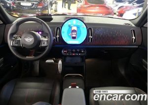 Mini Countryman ALL4 JCW 2025 года из Южной Кореи