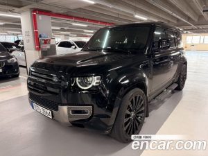 Land Rover Defender 110 P400 X 2023 года из Южной Кореи