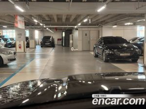 Land Rover Defender 110 P400 X 2023 года из Южной Кореи