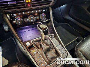 Volkswagen Jetta 1.5 TSI Premium 2023 года из Южной Кореи