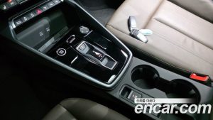Audi A3 40 TFSI 2025 года из Южной Кореи