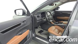 Renault-KoreaSamsung QM6 2.0 LPe RE 2WD 2024 года из Южной Кореи